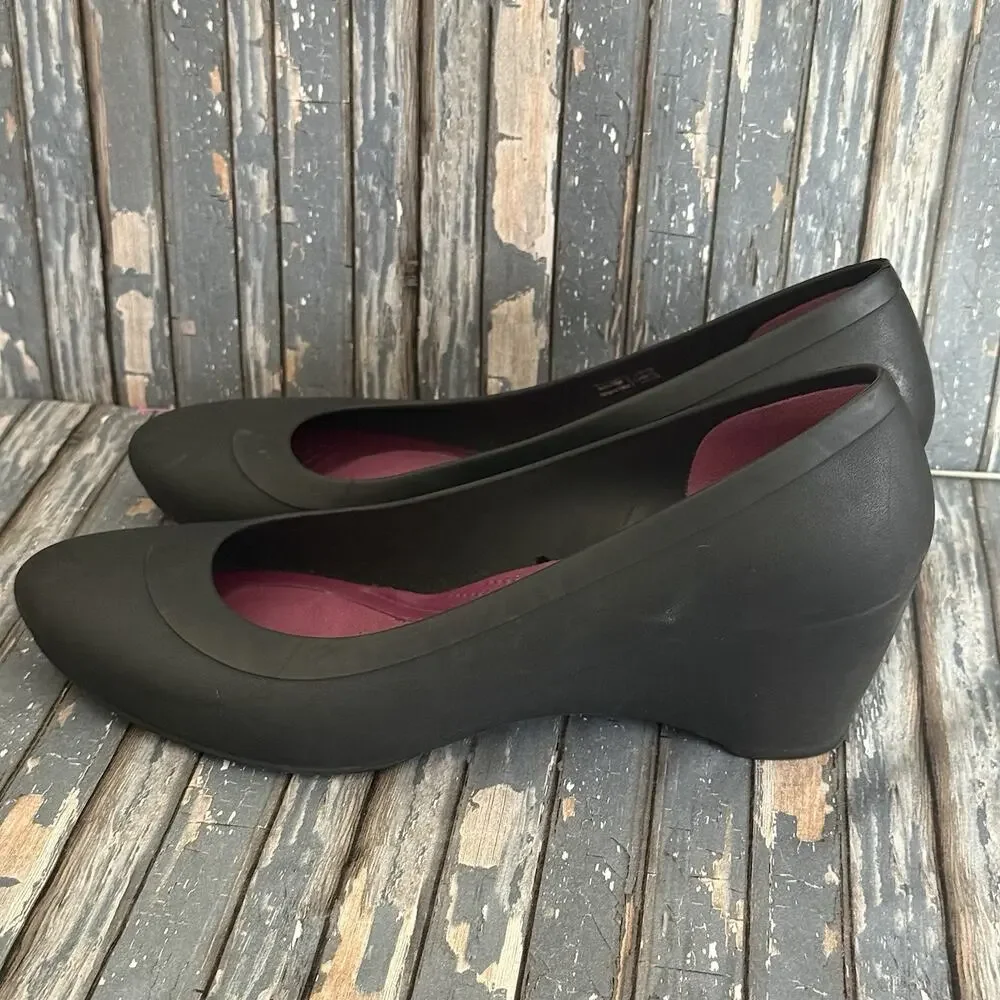 Crocs Lina Pumps Womens Size 11 Matte Black Dual Comfort Slip On Wedge Shoes